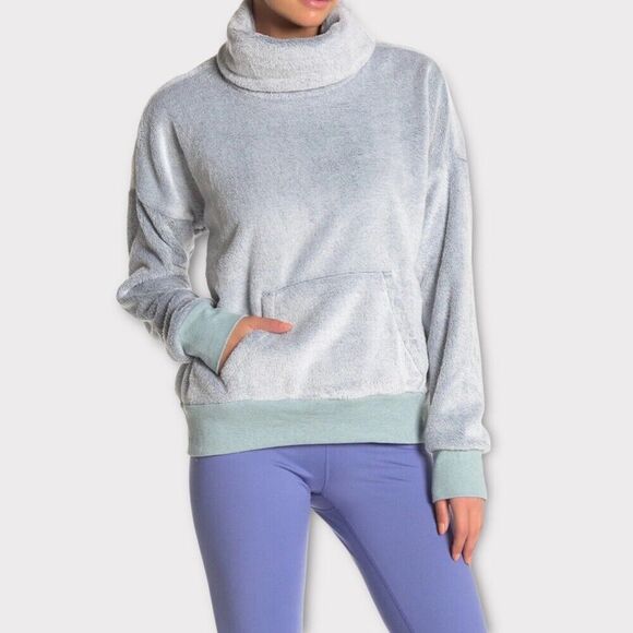 Z By Zella Women’s Fleece Turtleneck Pullover Sweatshirt S Small Sweater Blue - Picture 1 of 12